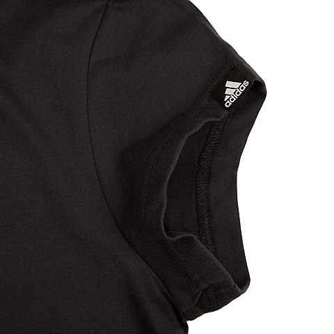 adidas阿迪达斯新款女子图案系列圆领短袖T恤S17278