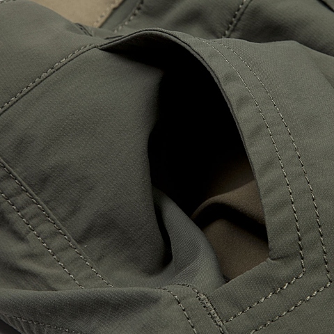 adidas阿迪达斯专柜同款男大童户外系列梭织短裤S10275