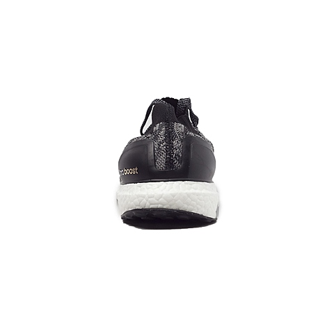 adidas阿迪达斯新款男子BOOST系列跑步鞋BB3900