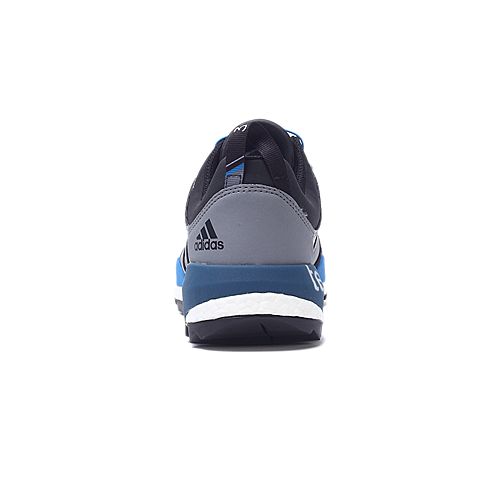 adidas阿迪达斯新款男子山地越野系列户外鞋AQ4082