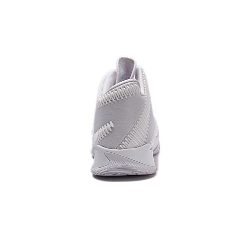 adidas阿迪达斯新款男子团队基础系列篮球鞋BW0566