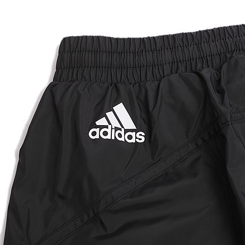 adidas阿迪达斯新款女子训练系列梭织短裤BK5120