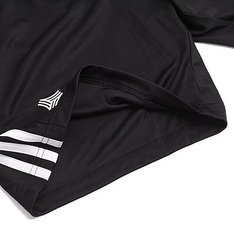 adidas阿迪达斯新款男子足球训练系列针织短裤AZ9743
