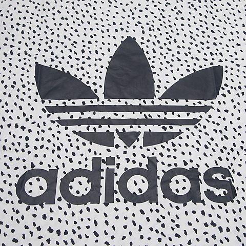 adidas阿迪三叶草年新款女子LIFESTYLE GENERALIST系列短袖T恤BR9482