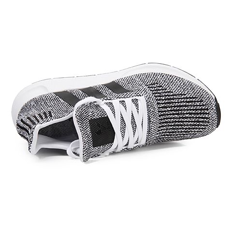 adidas阿迪达斯中性SWIFT RUN三叶草系列休闲鞋DB0358
