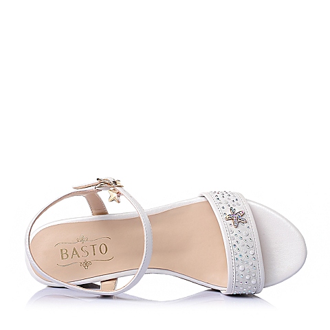 BASTO/百思图夏季白色珠光山羊皮女凉鞋TF602BL6