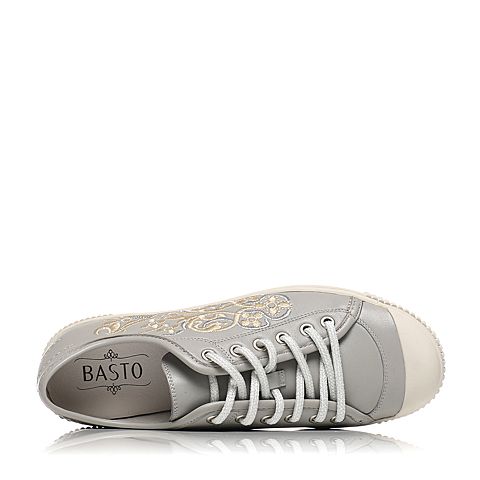BASTO/百思图春季灰色软面羊皮时尚舒适平跟女休闲鞋YDD03AM7