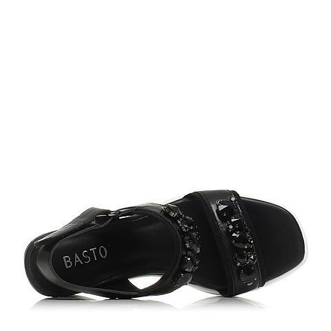 BASTO/百思图夏季专柜同款黑色羊皮休闲水钻坡跟女凉鞋TCW01BL7
