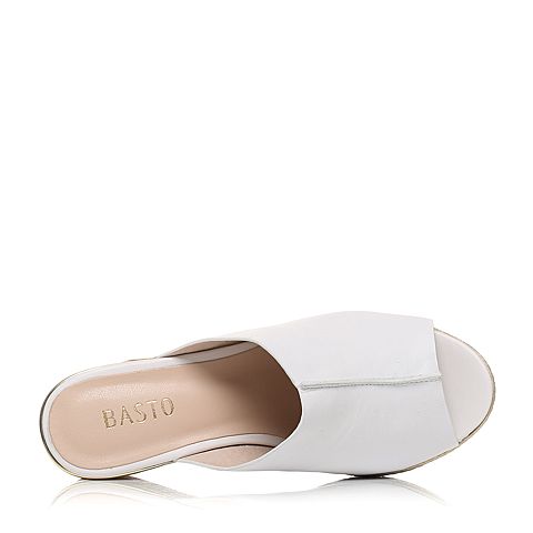 BASTO/百思图夏季专柜同款白色牛皮简约休闲坡跟女凉鞋TUI17BT7
