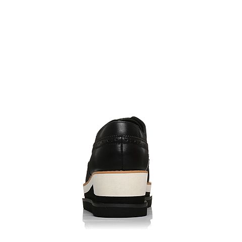 BASTO/百思图秋季专柜同款黑色软面牛皮复古镂花系带坡跟女休闲鞋YES02CM7