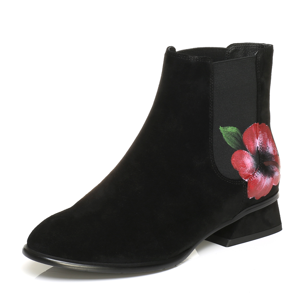 BASTO/百思图冬季新品黑色羊绒皮花朵休闲方跟女皮靴短靴98013DD7
