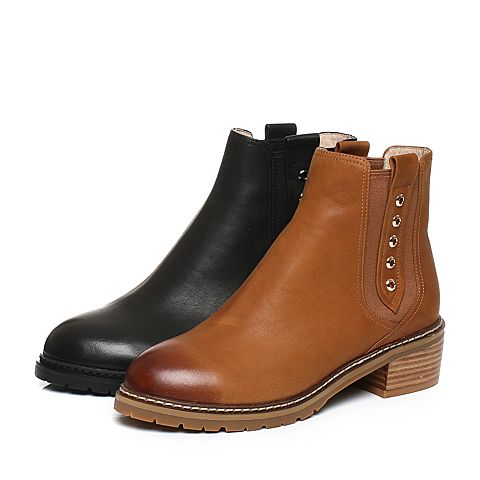 BASTO/百思图冬季浅棕色牛皮时尚舒适方跟女短靴休闲靴X5655DD7