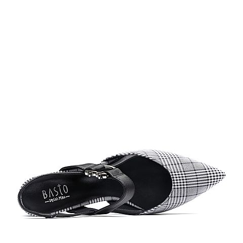 BASTO/百思图2018夏季专柜同款灰白/黑格子布/牛皮革粗跟尖头女凉鞋RCA08BH8