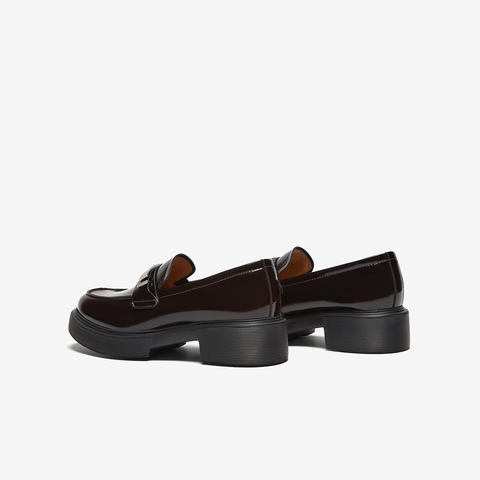 百思图2024秋季新款商场同款简约学院风乐福鞋粗跟女单鞋UFE03CA4