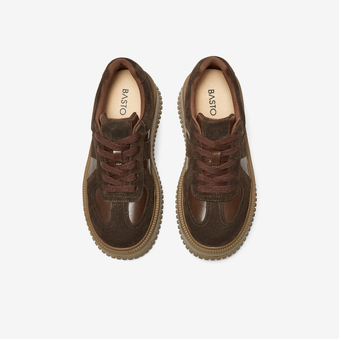 百思图2025春季新款时尚复古户外德训鞋厚底圆头女休闲鞋W0068AM5