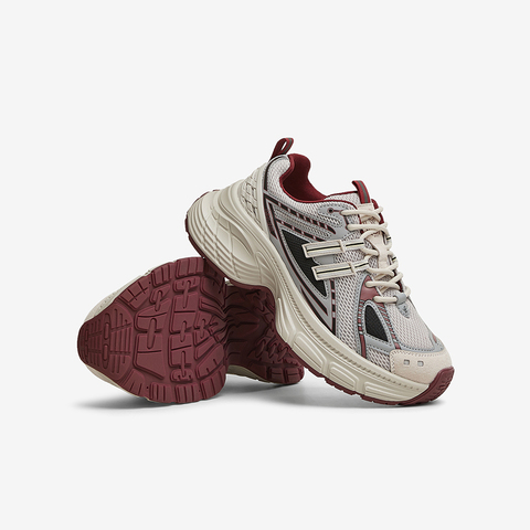 百思图2025春季新款时尚街头运动老爹鞋厚底女休闲鞋D5205AM5