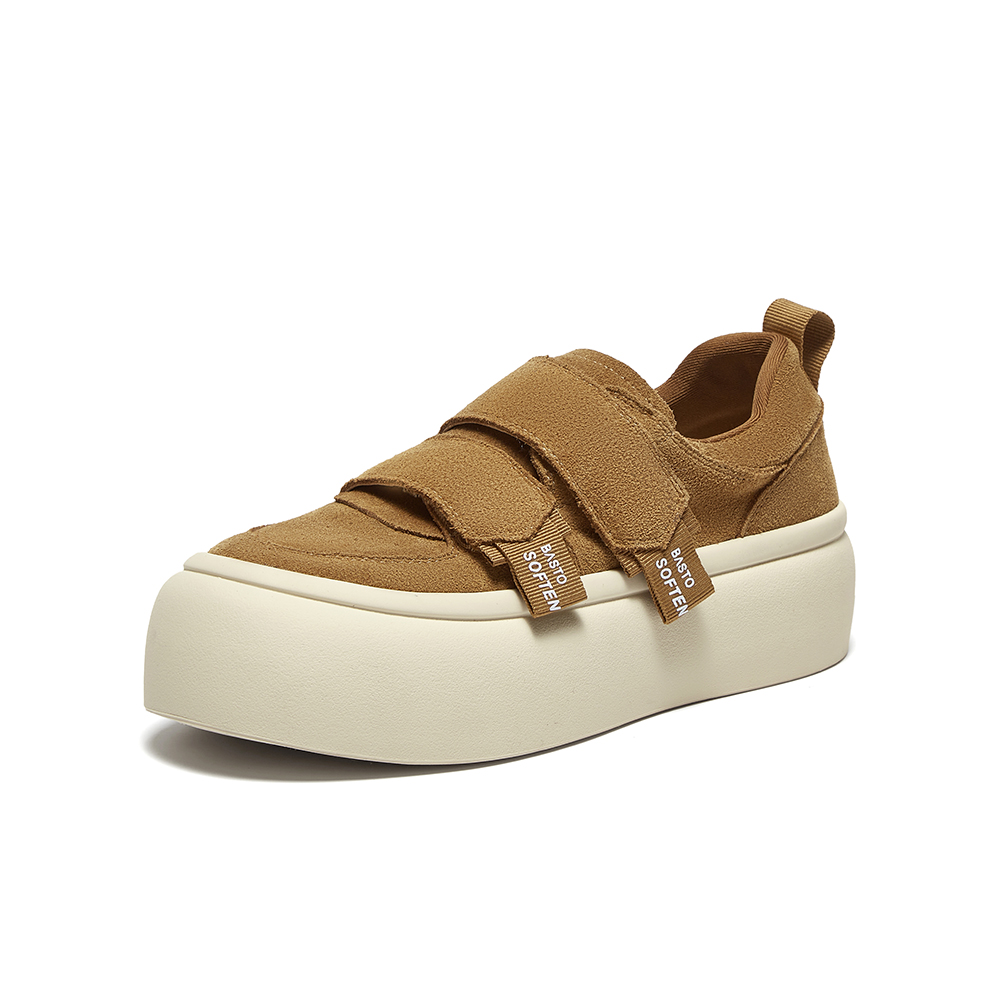 百思图2025春季新款时尚户外运动板鞋厚底圆头女休闲鞋BG136AM5