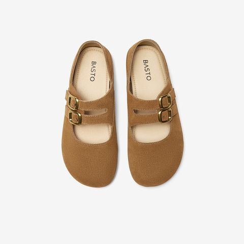 百思图2025春季新款简约户外休闲勃肯鞋平跟圆头女单鞋BG280AA5