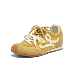 百思图2025秋季新款时尚复古街头运动德训鞋平跟女休闲鞋A1834CM5