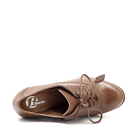 Bata/拔佳及踝靴秋季棕色羊皮渐变色厚底坡跟女鞋AWZ21CM2 常青款