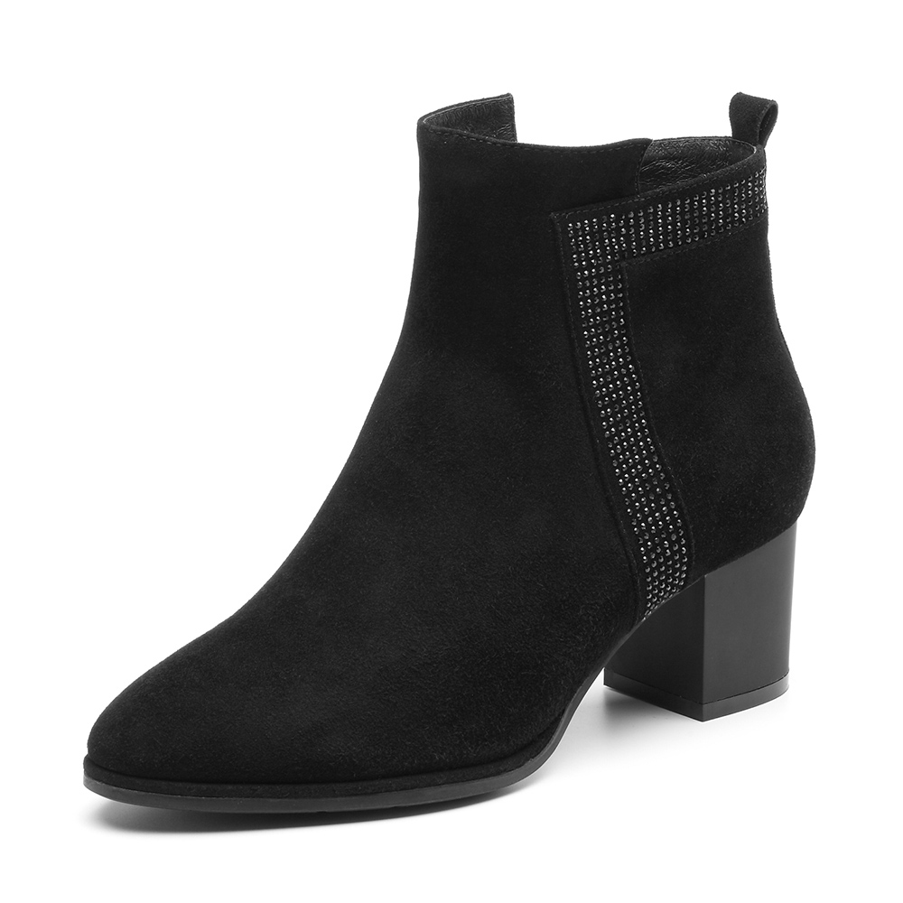 Bata/拔佳2018冬新款专柜同款黑色羊绒皮革粗高跟女短靴NBK02DD8