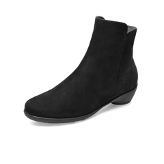 Bata时装靴女2021冬季商场新款百搭粗跟软底真牛皮短筒靴AIK50DD1