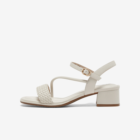 Bata时装凉鞋女2024夏季商场新款百搭羊皮优雅一字带凉鞋AVR08BL4