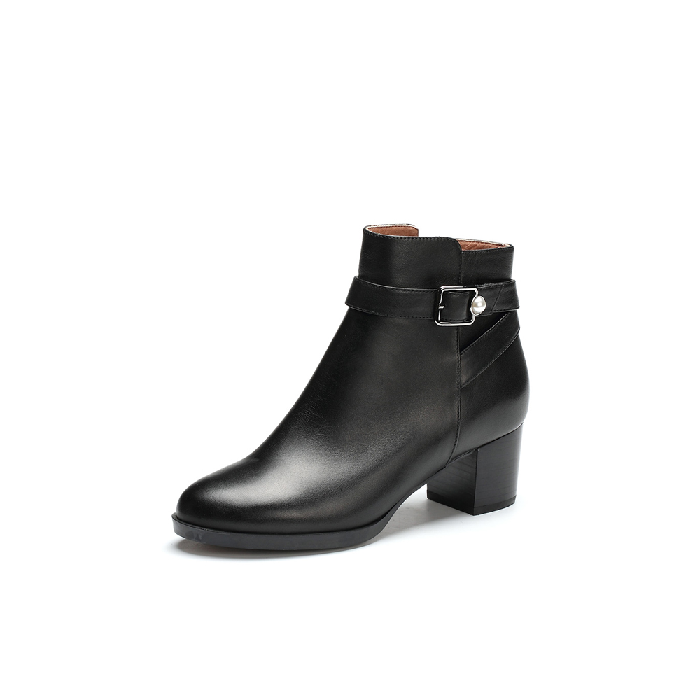 BELLE/百丽冬季专柜同款黑色油皮牛皮女短靴BFNB2DD7
