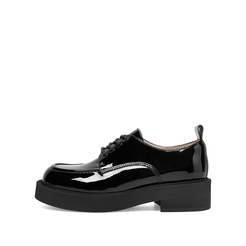 millie's妙丽2023春商场同款漆牛皮学院风布洛克女单鞋H0691AM3