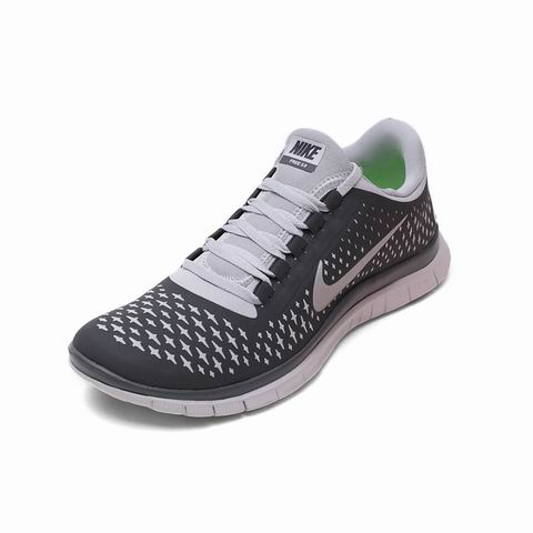 nike耐克 男子free 3.0 赤足跑步鞋511457-002