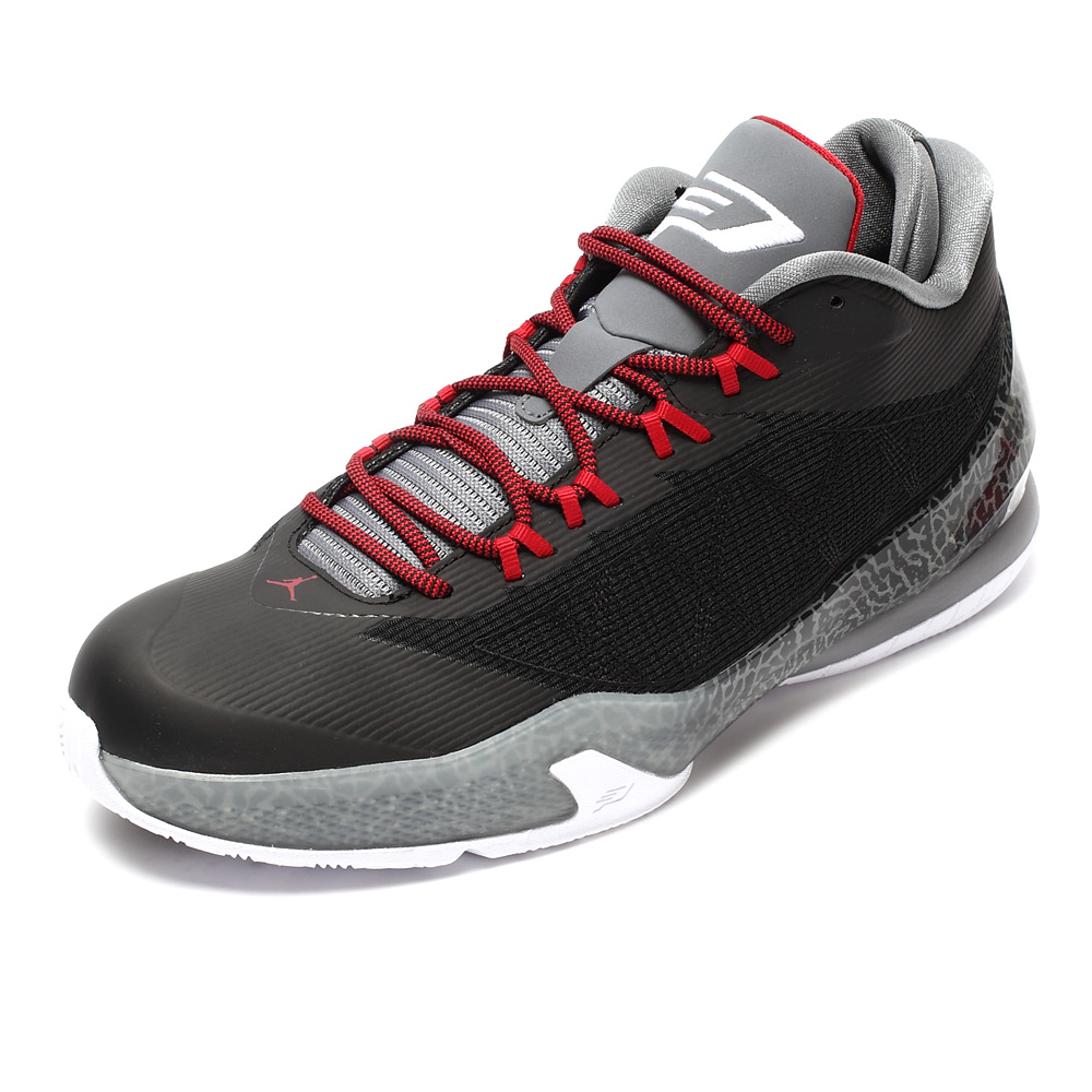 NIKE耐克 新款男子JORDAN CP3.VIII X篮球鞋717099-001