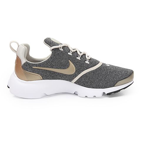 NIKE耐克女子WMNS NIKE PRESTO FLY SE复刻鞋910570-101