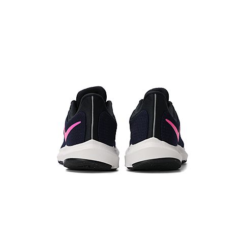 Nike耐克女子WMNS NIKE QUEST跑步鞋AA7412-400