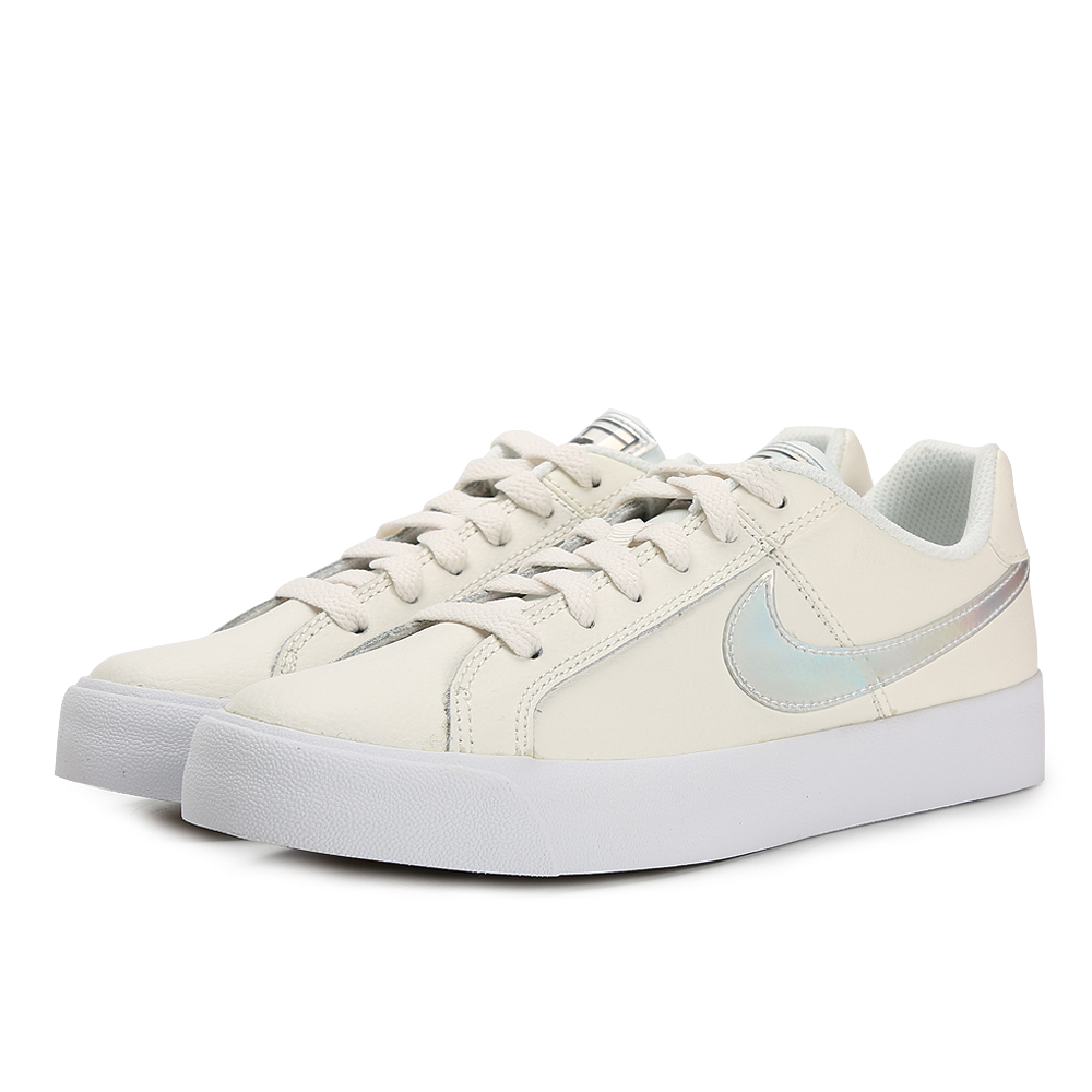nike耐克2024年新款女子WMNS NIKE COURT ROYALE AC板鞋/复刻鞋AO2810-104