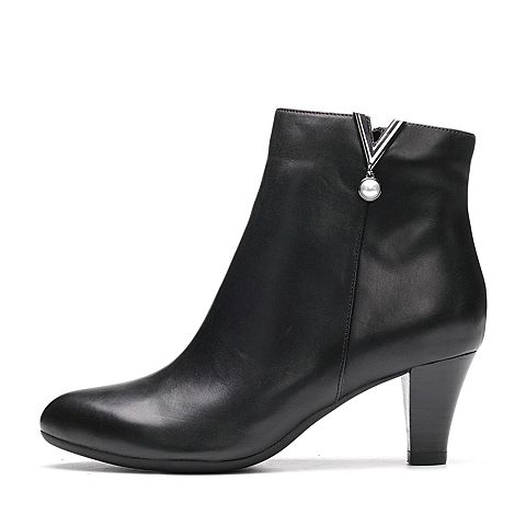 Senda/森达冬季专柜同款优雅气质女短靴粗高跟VBY41DD7