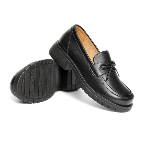 森达乐福鞋女款2025春季新款简约学院风厚底休闲单鞋ZTF21AA5