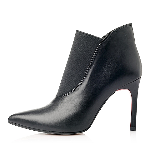 STACCATO/思加图冬季专柜同款黑色牛皮女短靴(皮里)9XI04CD5