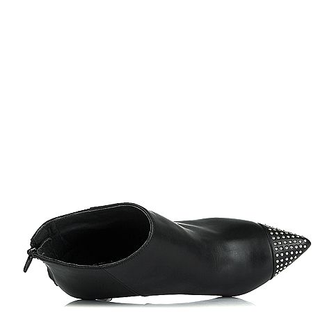 STACCATO/思加图冬季专柜同款黑打蜡胎牛皮女靴(皮里)9VU11DD5