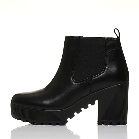 STACCATO/思加图冬季专柜同款黑色牛皮绒里短筒女皮靴9D102DD6