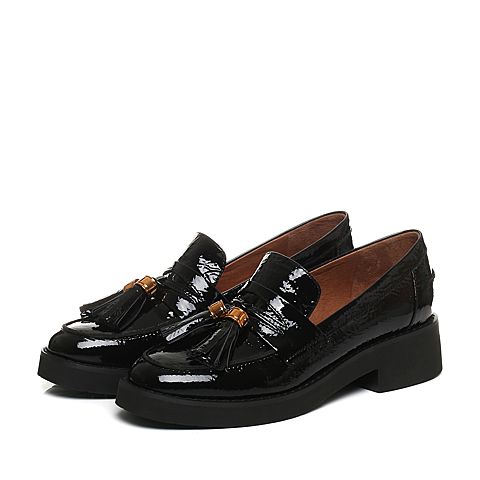 STACCATO/思加图秋季专柜同款黑色漆皮牛皮流苏女皮鞋9J302CM7