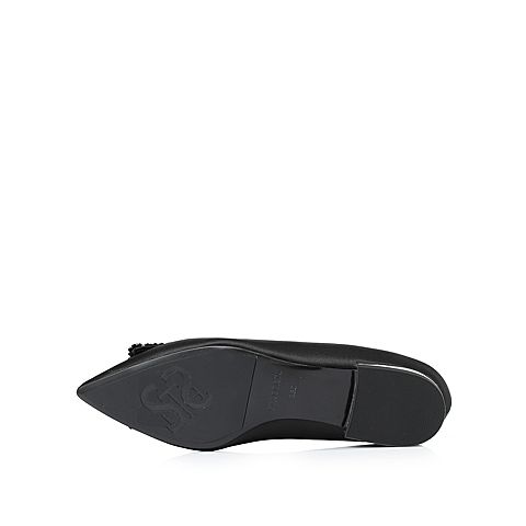 STACCATO/思加图2018年春季专柜同款黑色真丝布面钻扣平底鞋9E507AQ8