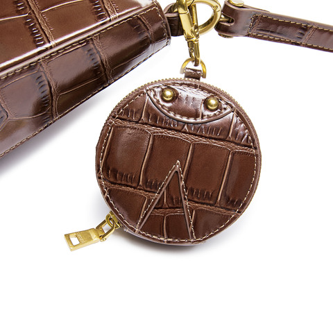 思加图2024秋季新款虫虫hobo腋下包法棍包手提包单肩包时尚背提包X8040CX4