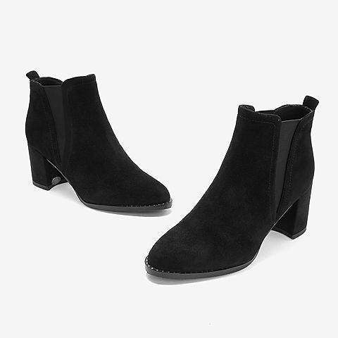 Tata/他她2018冬专柜同款黑色绒面拼接粗高跟踝靴套筒女短靴FON44DD8