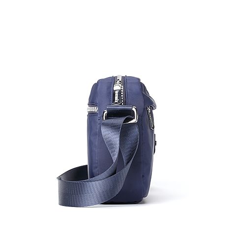 Teenmix/天美意秋专柜同款蓝色织物简约中性风斜挎包AA022CX7