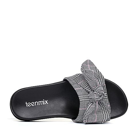 Teenmix/天美意夏黑色纺织品时尚格纹蝴蝶结平跟女拖鞋J1653BT8
