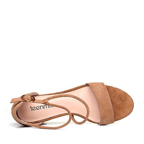 Teenmix/天美意夏季棕色羊皮革时尚简约中空方跟女凉鞋17070BL8