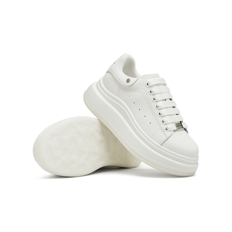 天美意2024秋新款时尚百搭厚底休闲运动潮流女小白鞋KB046CM4