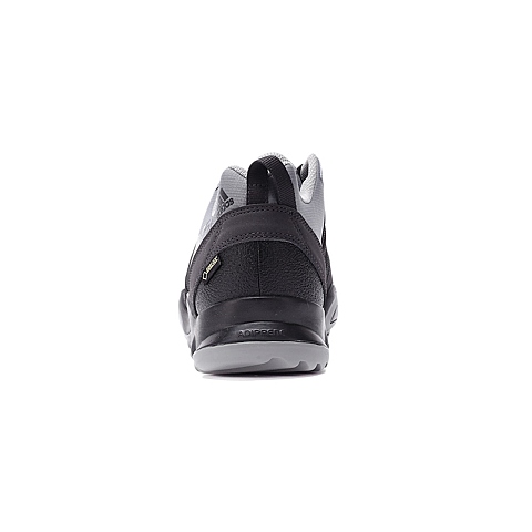 adidas阿迪达斯新款男子徒步越野系列户外鞋S75747