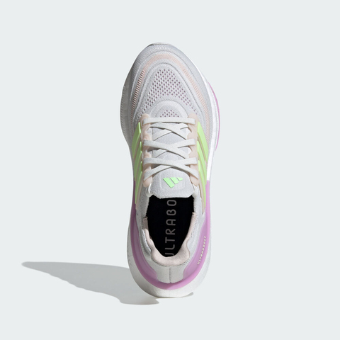 adidas阿迪达斯2024女子ULTRABOOST LIGHT W跑步鞋IE3337