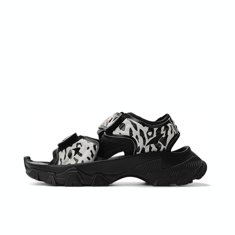 adidas阿迪达斯2024女子aSMC HIKA SANDAL CANVAS AOPaSMCLINLI凉鞋/拖鞋IF1797